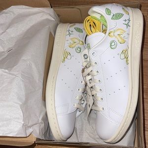 Adidas Disney Tinker bell sneakers